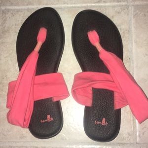 Sanuk sandals